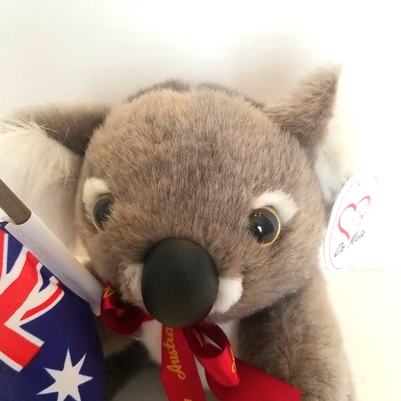NEW Koala Bear with Flag Australian Design - Picture 3 of 11